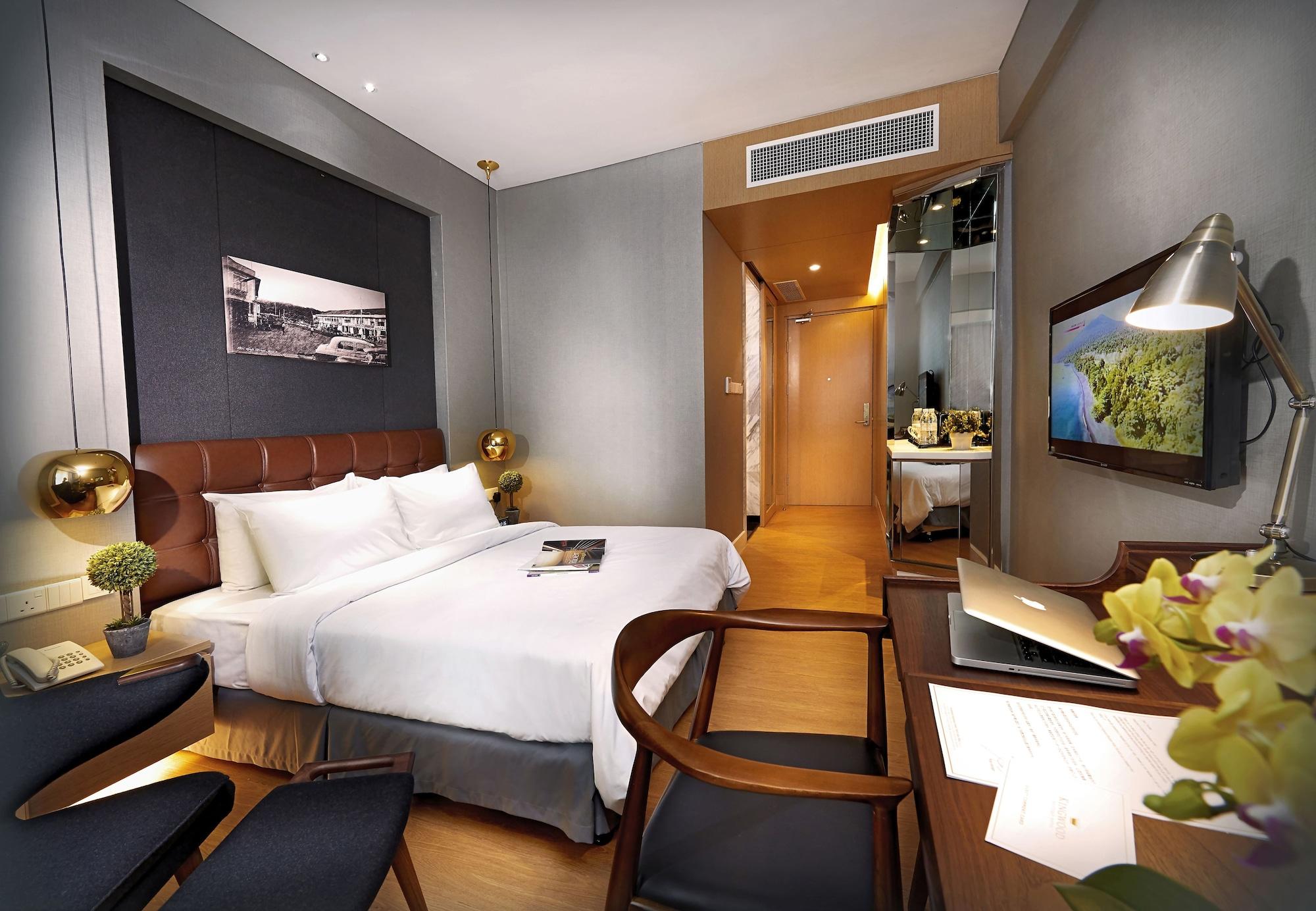 Kingwood Boutique Hotel Мири Экстерьер фото