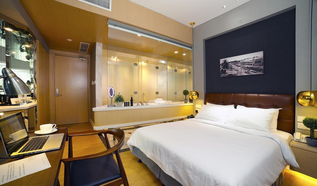 Kingwood Boutique Hotel Мири Экстерьер фото